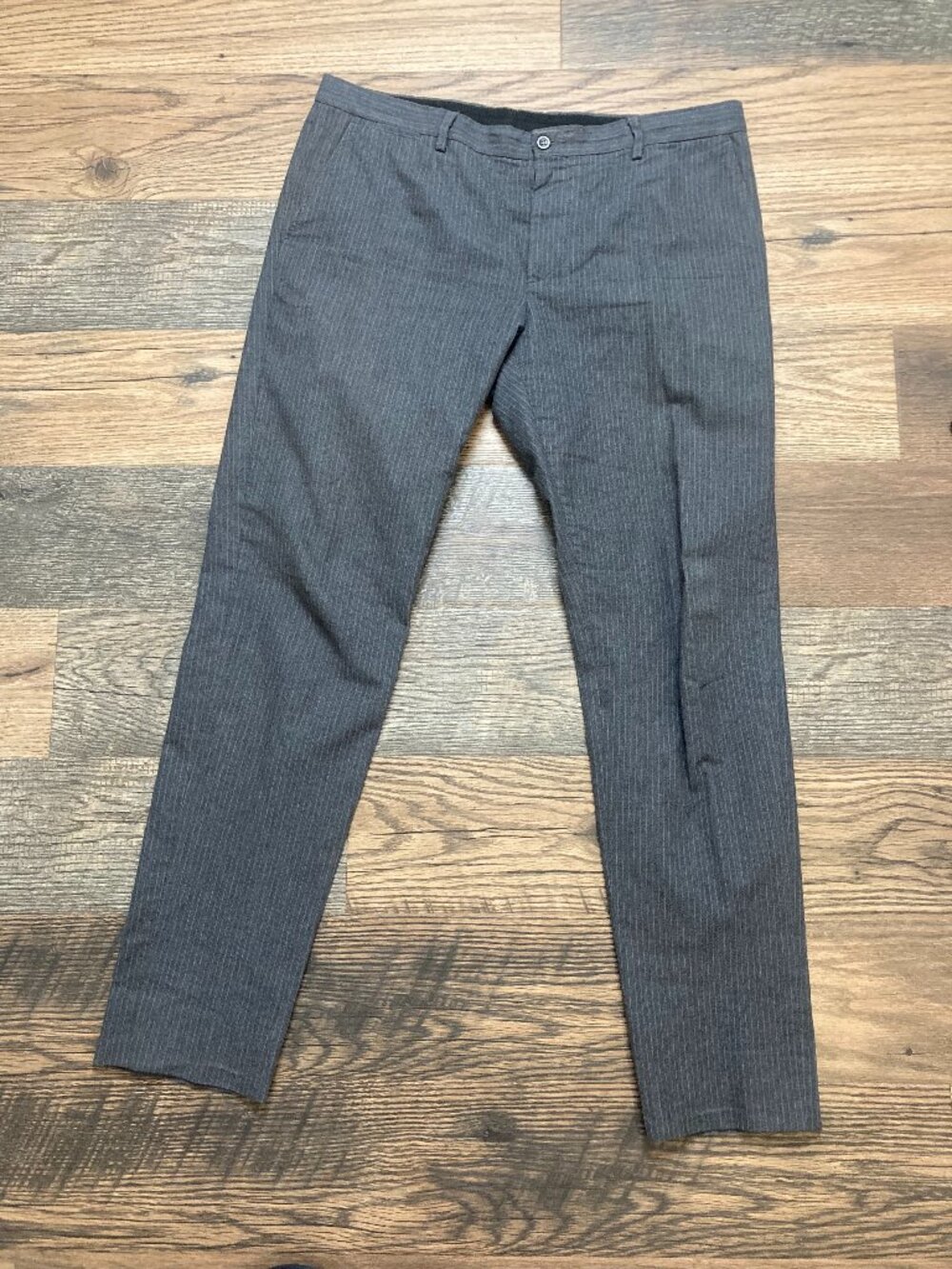 Dolce & Gabbana Men’s Size 54 /W38 Gray Pinstripe Dress Pants Made in Italy